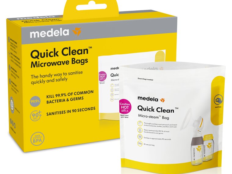 Quick Clean™ Microwave bags Packaging for the Medela Quick Clean™ Microwave Bag and a Micro Steam™ bag placed in front of it.
