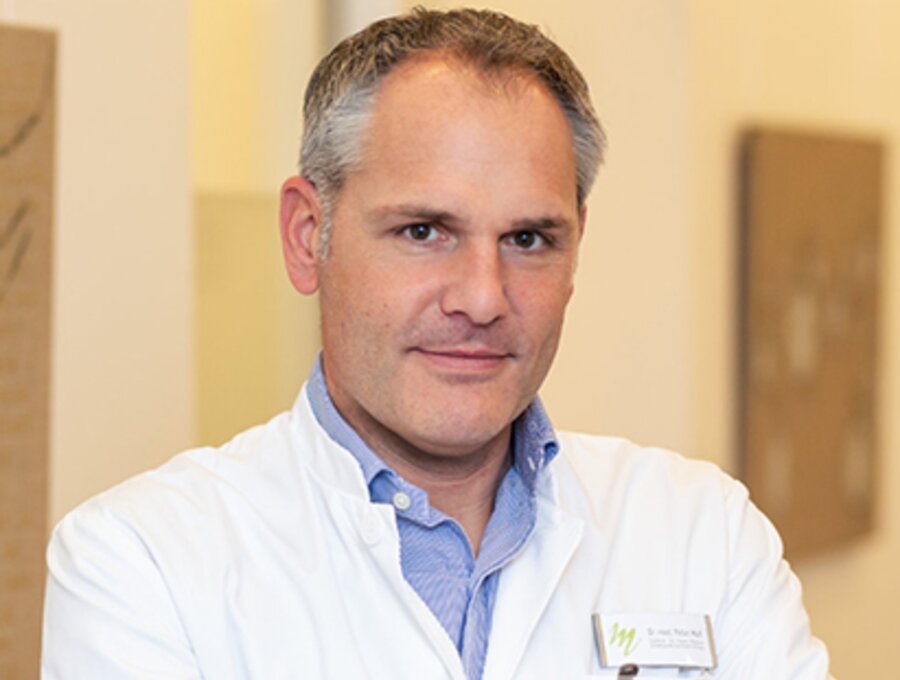 Photo of Dr. Peter Mass