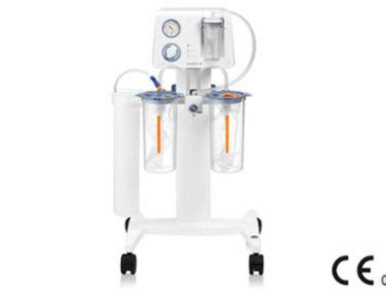 Dominant Flex surgical suction pump The mobile Medela Dominant Flex surgical suction pump on standard rail with 2500cc disposable jars with liners.